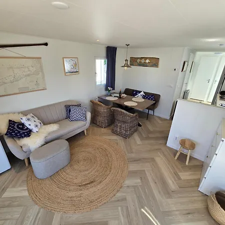 The Captain's Chalet *